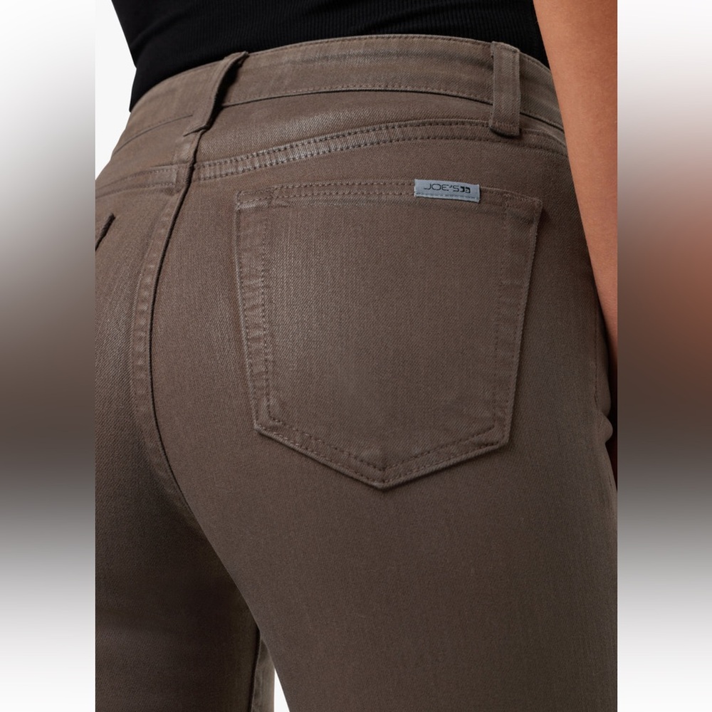 Joe's Jeans High Rise Bootcut - Picture 14 of 14